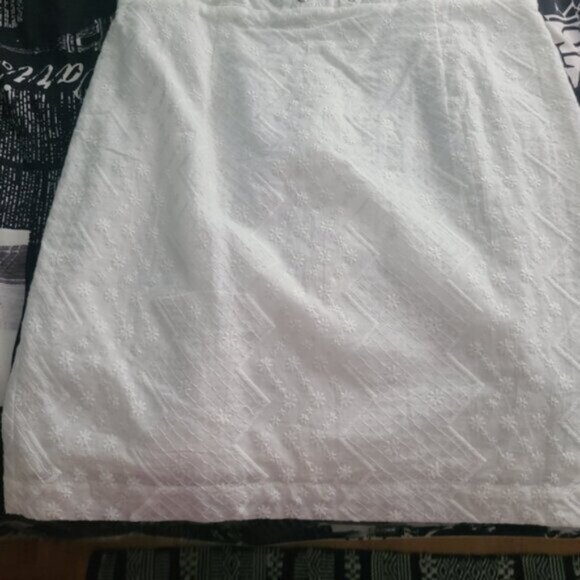 FOREVER 21 Twee Coquette White Eyelet Ladies Mini Dress size LARGE - Picture 9 of 9